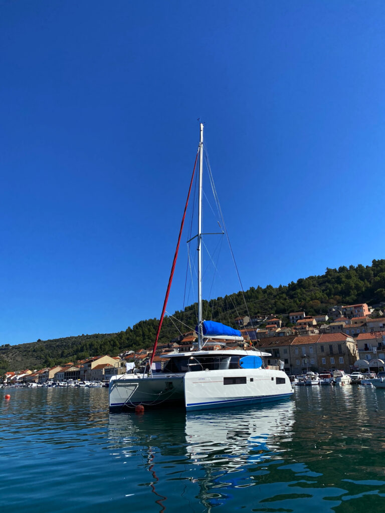 Cat AnnA buoy blue sky